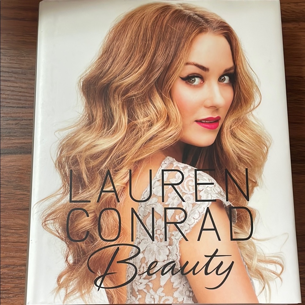 LC Lauren Conrad Soft Glam Makeup Palette